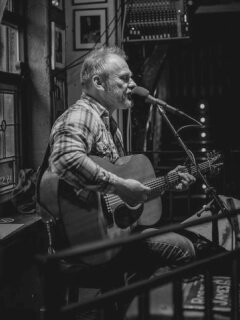 Musical Instrument Maker Founder 3